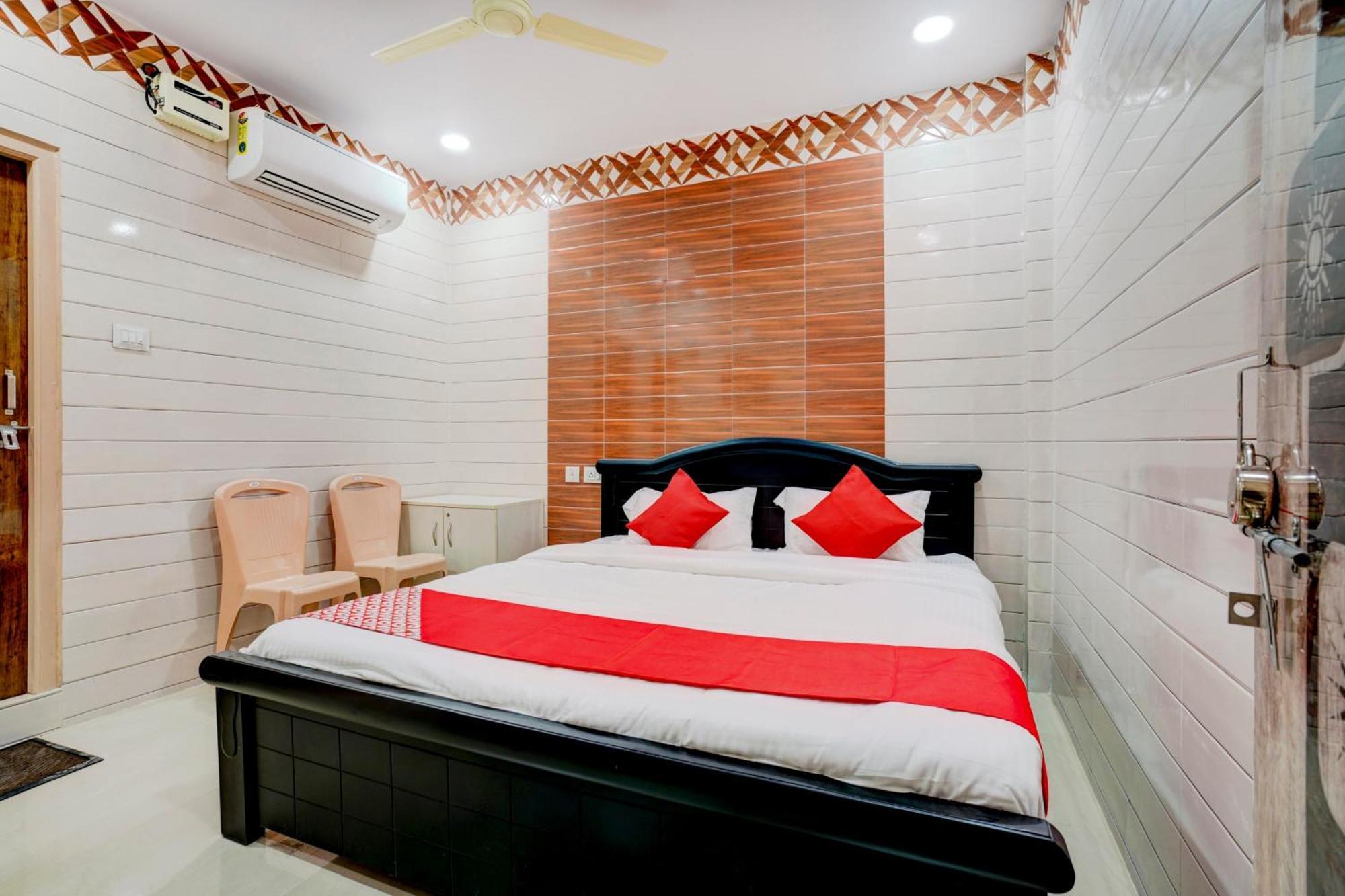 Hotel O Aroma Classic Near Nampally Main Railway Station 海得拉巴 外观 照片