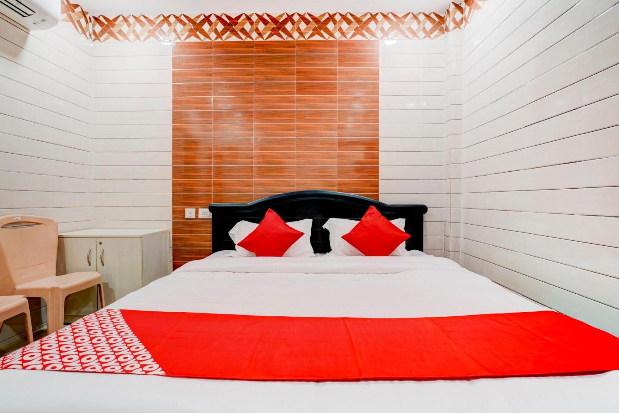Hotel O Aroma Classic Near Nampally Main Railway Station 海得拉巴 外观 照片