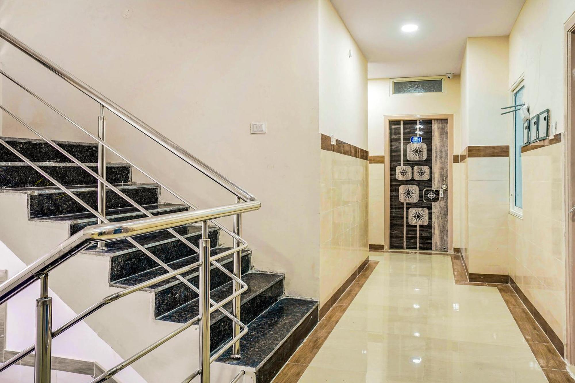 Hotel O Aroma Classic Near Nampally Main Railway Station 海得拉巴 外观 照片