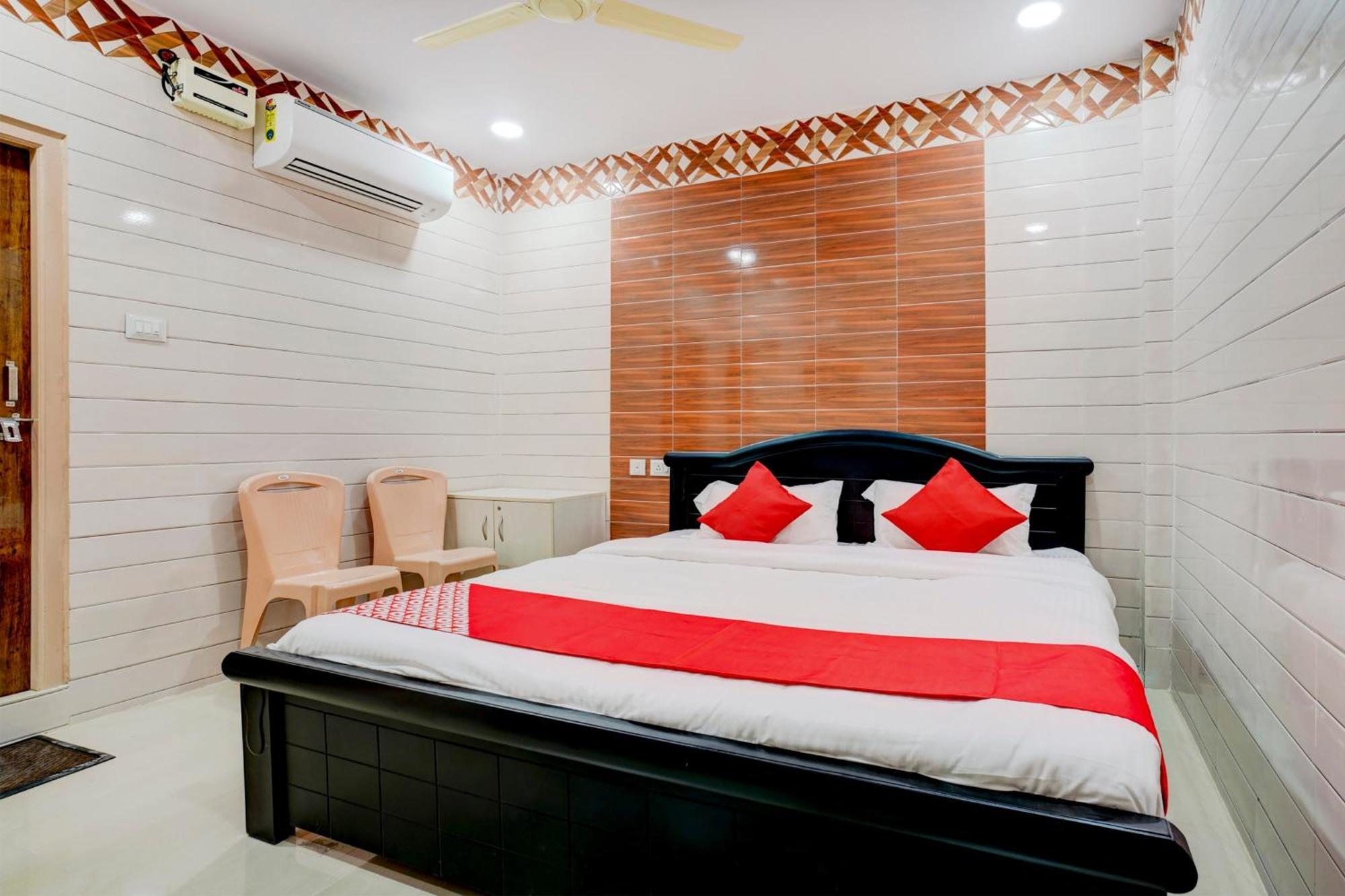 Hotel O Aroma Classic Near Nampally Main Railway Station 海得拉巴 外观 照片